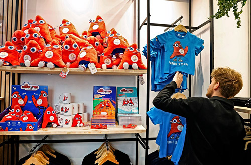 JO 2024 de Paris : L'organisation dévoile les mascottes, les « Phryges »,  en forme de bonnet phrygien